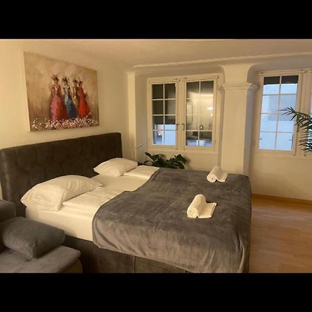 Lindas Apartment Am Zuerich Bellevue Bagian luar foto