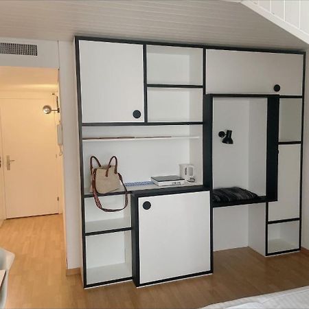 Lindas Apartment Am Zuerich Bellevue Bagian luar foto